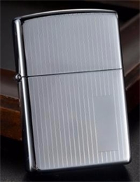 經(jīng)典鉻直紋鏡面系列 打火機 350